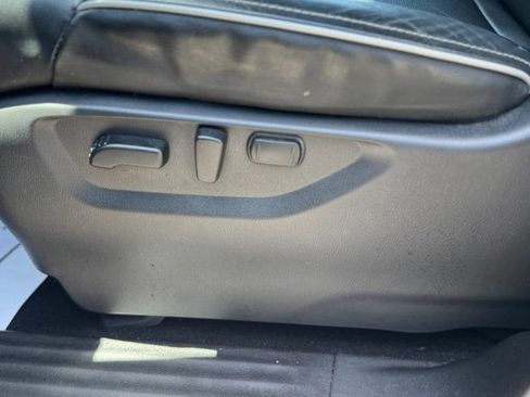 Used 2023 INFINITI QX80 Premium Select w/ All-Season Package AWD/4WD image 24