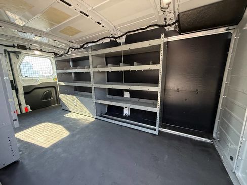Used 2018 Ford Transit 250 148 Low Roof w/ Exterior Upgrade Package image 9