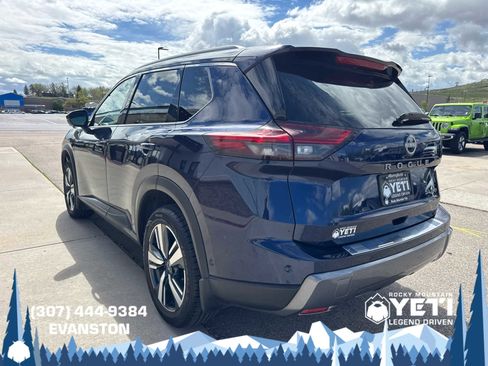 Used 2024 Nissan Rogue SL w/ SL Premium Package AWD/4WD image 5