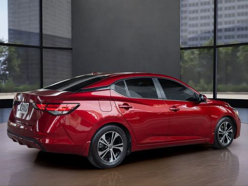 Used 2021 Nissan Sentra SV image 9