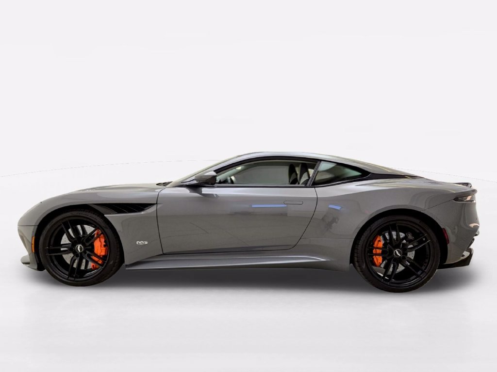 Used 2020 Aston Martin DBS Superleggera RWD image 12