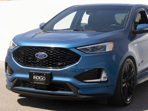 Used 2020 Ford Edge ST w/ Equipment Group 401A AWD/4WD image 6