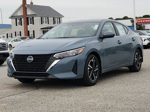 New 2025 Nissan Sentra SV image 1