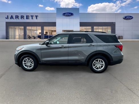 New 2026 Ford Explorer Active w/ Active Comfort Package RWD image 4
