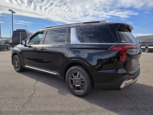 New 2026 Kia Carnival SX FWD image 4