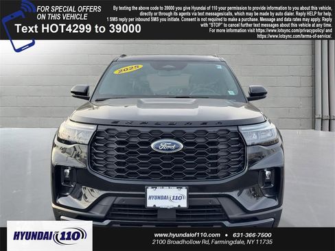Used 2025 Ford Explorer ST-Line w/ Premium Package image 2