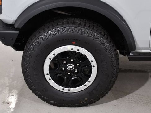 New 2026 Ford Bronco Badlands AWD/4WD image 23