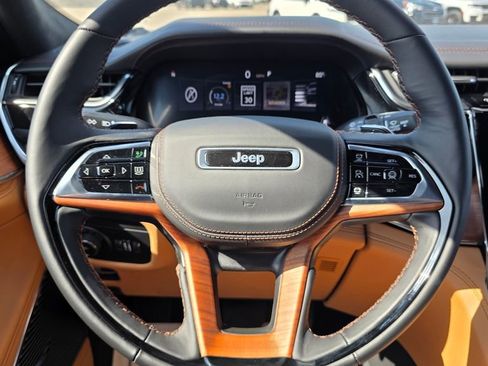 New 2025 Jeep Grand Cherokee L Summit image 34