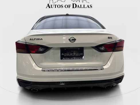 Used 2022 Nissan Altima 2.5 SR FWD image 7
