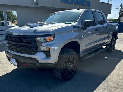 New 2026 Chevrolet Silverado 1500 Custom Trail Boss w/ LPO, Dark Essentials Package
