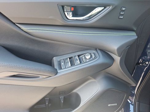 Certified 2025 Subaru Ascent Bronze Edition image 8