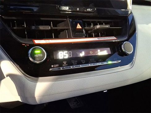 New 2026 Toyota Corolla SE image 11