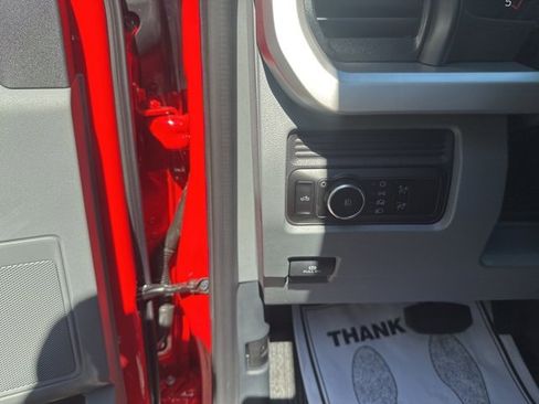 New 2025 Ford F250 XL w/ XL Chrome Package image 18