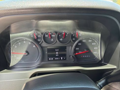 Used 2024 Chevrolet Silverado 2500 W/T w/ WT Fleet Convenience Package AWD/4WD image 11