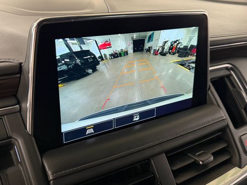 Used 2021 Chevrolet Tahoe LT RWD image 19