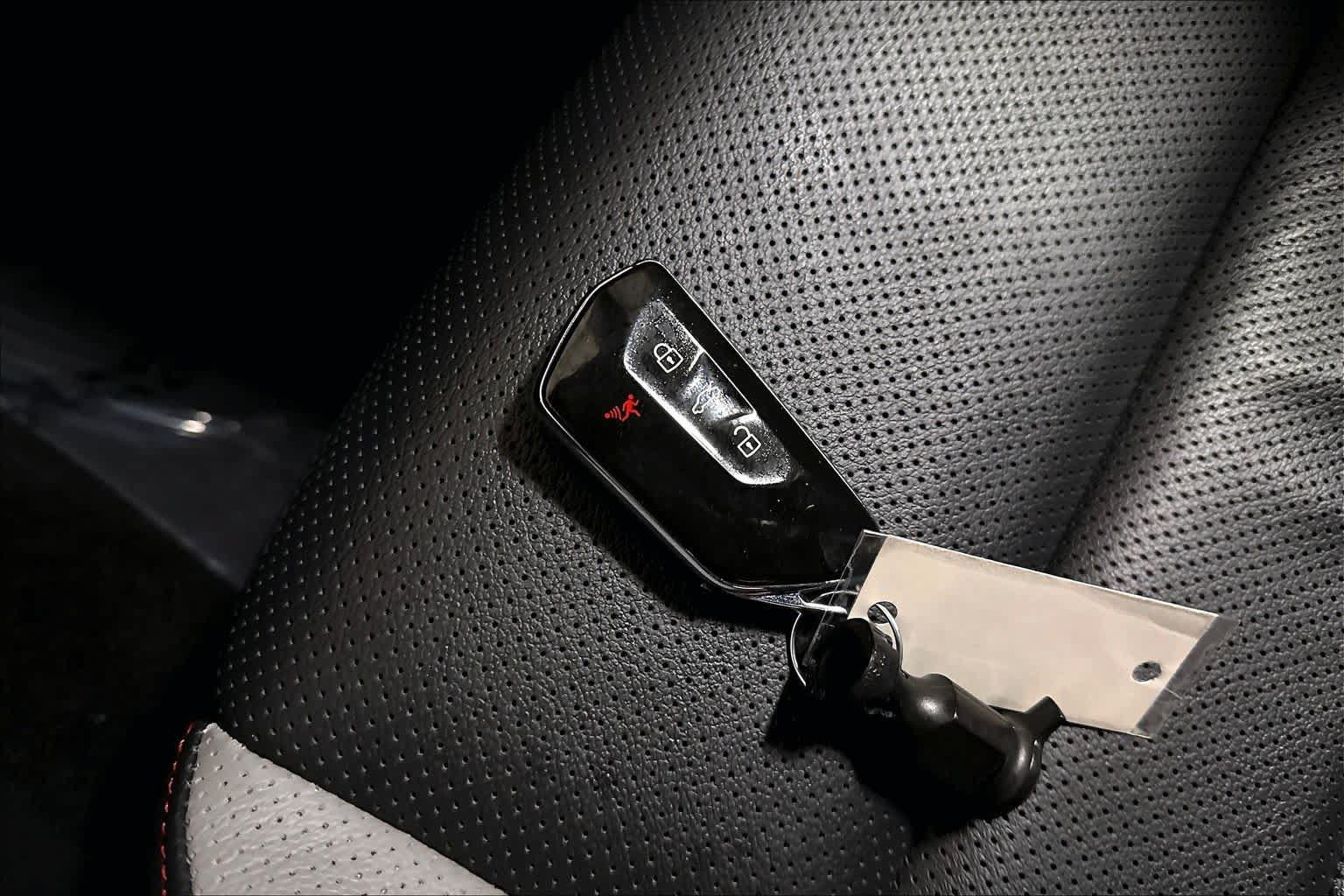 Used 2024 Volkswagen GTI SE FWD image 14