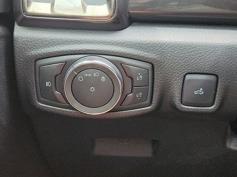 Used 2020 Ford Ranger Lariat w/ Equipment Group 501A Mid AWD/4WD image 22
