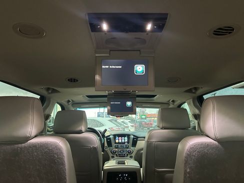 Used 2020 GMC Yukon XL Denali w/ Denali Premium Package AWD/4WD image 28