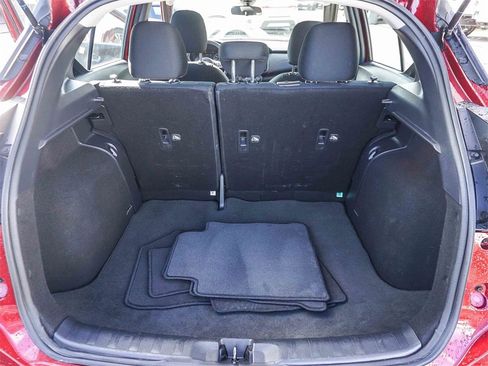 Used 2023 Nissan Kicks SR image 24