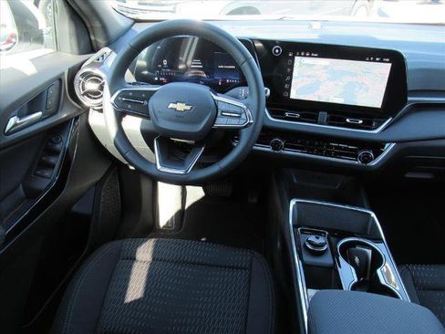 New 2026 Chevrolet Equinox LT image 13