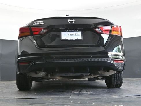 Used 2025 Nissan Altima 2.5 SV FWD image 37