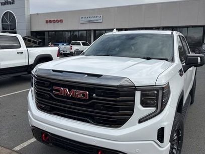 Used 2023 GMC Sierra 1500 AT4 w/ AT4 Premium Package