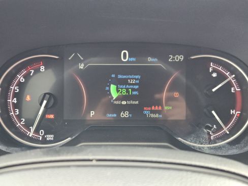Used 2024 Toyota RAV4 XLE FWD image 19
