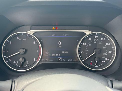 Used 2025 Nissan Sentra SV w/ Trunk Package FWD image 23