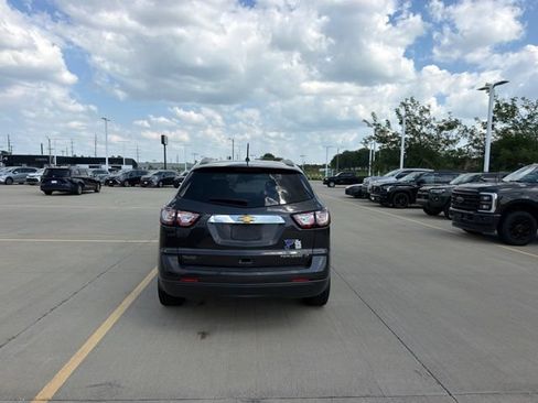 Used 2014 Chevrolet Traverse LT FWD image 5