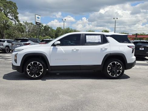 New 2026 Chevrolet Equinox LT FWD image 2