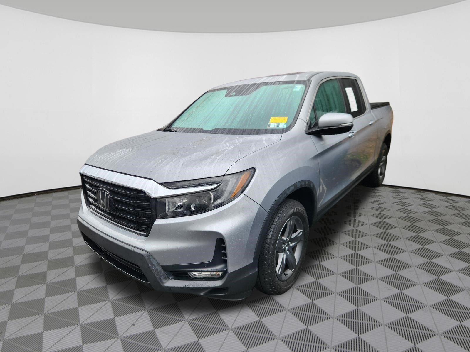 Used 2023 Honda Ridgeline RTL-E image 2