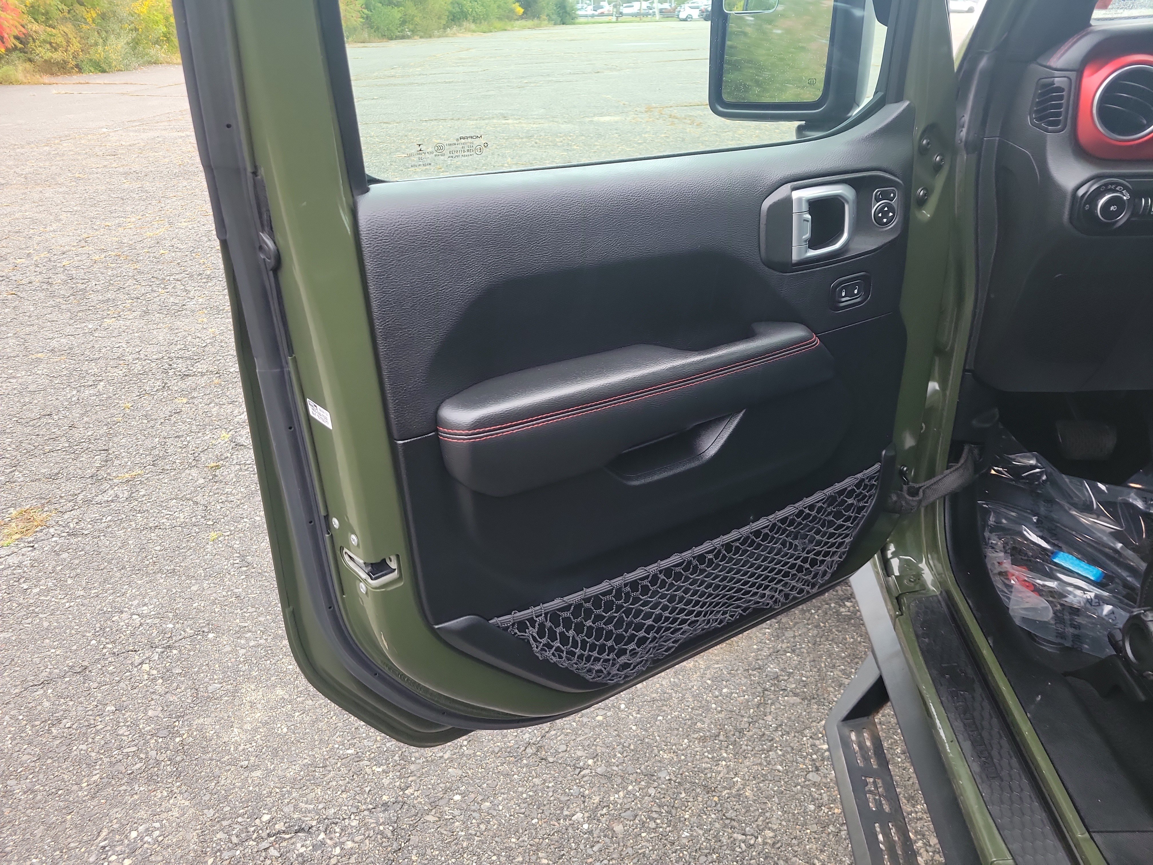 Used 2020 Jeep Wrangler Unlimited Rubicon AWD/4WD image 15