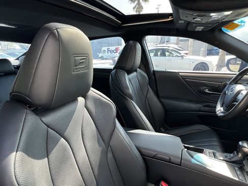 Used 2019 Lexus ES 350 F Sport w/ Accessory Package 2 image 44