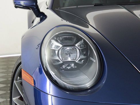 Used 2024 Porsche 911 Carrera S w/ Premium Package image 10