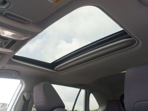 Certified 2025 Toyota RAV4 XLE AWD/4WD image 6