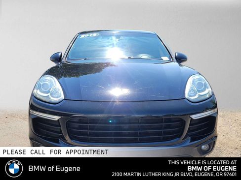 Used 2016 Porsche Cayenne AWD/4WD image 8