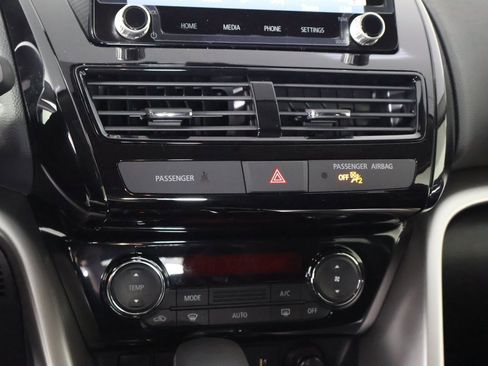 New 2026 Mitsubishi Eclipse Cross LE image 37