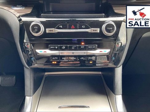 Used 2023 Ford Explorer Limited RWD image 33