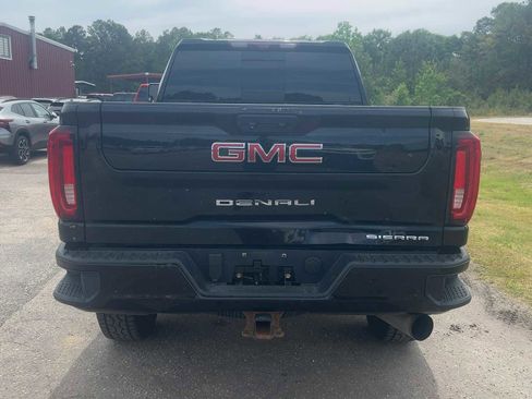 Used 2020 GMC Sierra 2500 Denali w/ Technology Package AWD/4WD image 6