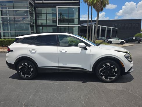 Used 2023 Kia Sportage SX FWD image 1
