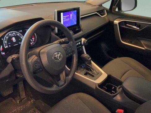 Certified 2023 Toyota RAV4 XLE w/ Convenience Package FWD image 21