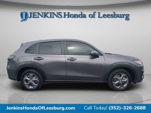 Used 2026 Honda HR-V LX image 2