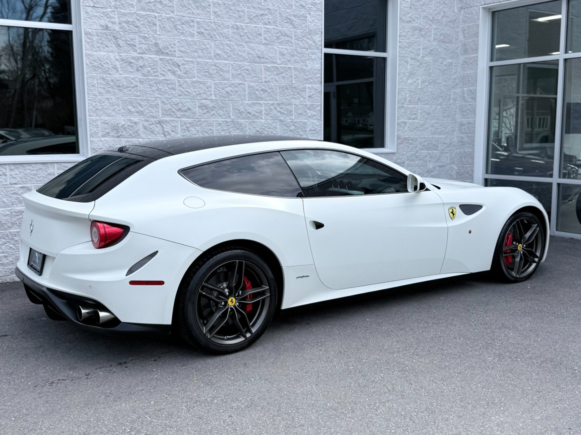 Used 2012 Ferrari FF AWD/4WD image 27