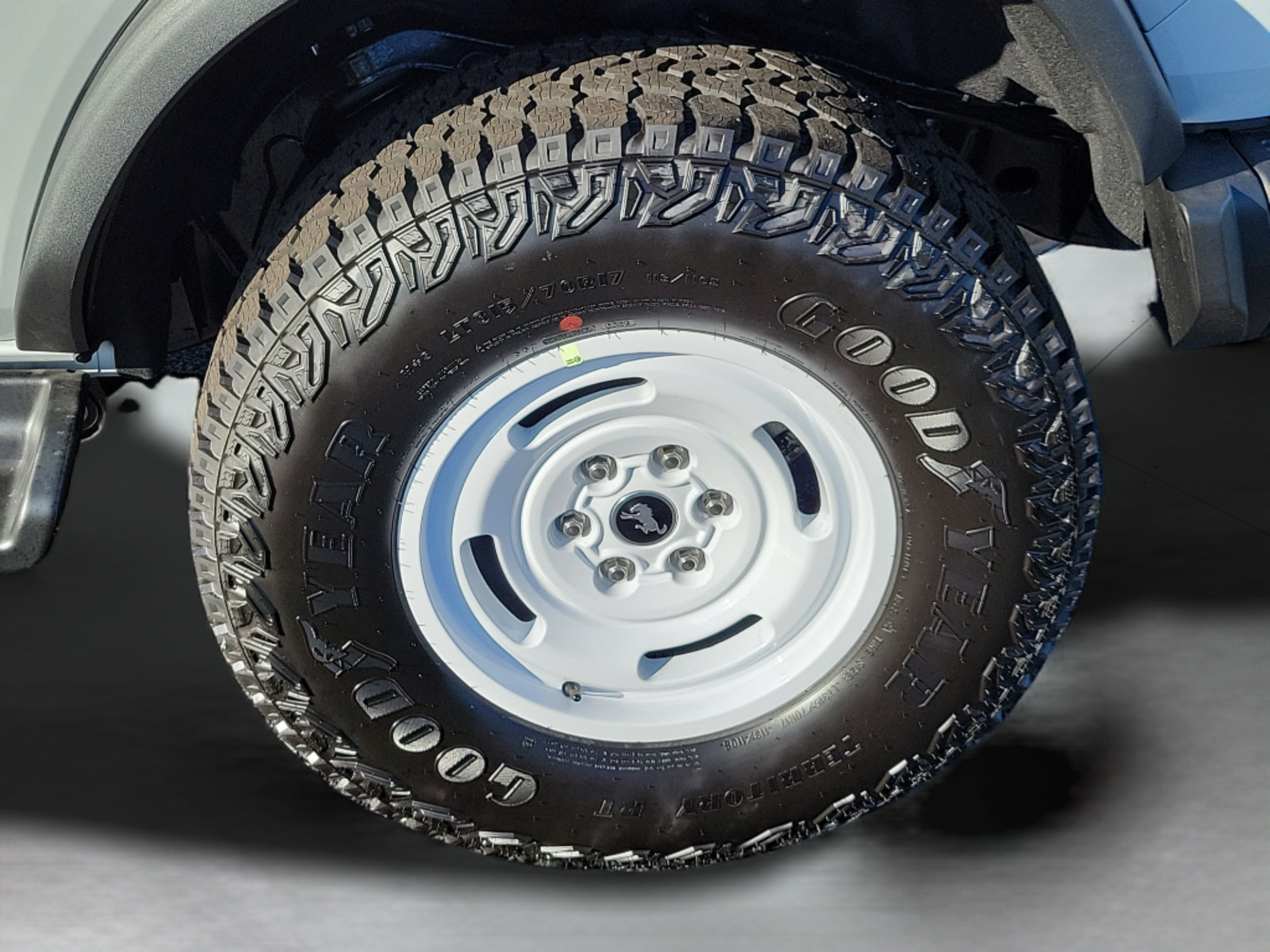 New 2026 Ford Bronco Heritage Edition AWD/4WD image 8