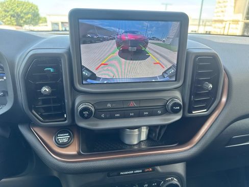 Used 2024 Ford Bronco Sport Outer Banks w/ Tech Package AWD/4WD image 12