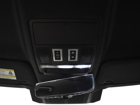 Used 2022 Land Rover Defender 90 X AWD/4WD image 35