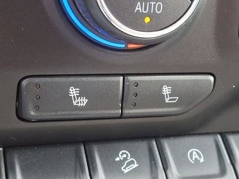 Used 2020 Chevrolet Silverado 1500 RST image 24