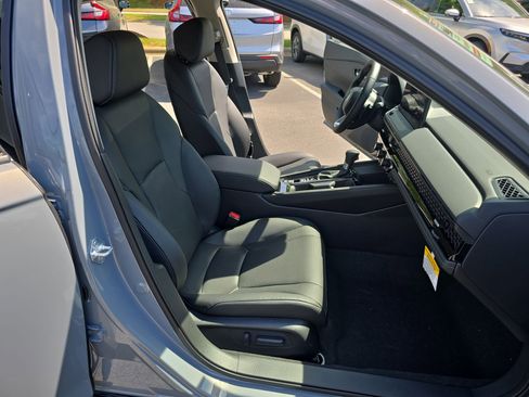 New 2026 Honda Accord Touring image 10
