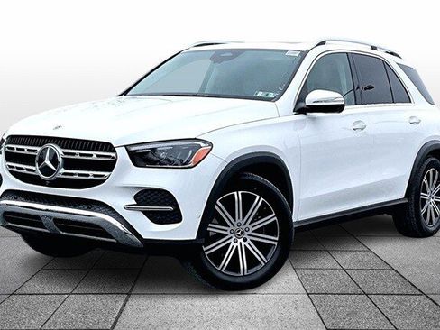Used 2025 Mercedes-Benz GLE 350 4MATIC image 4