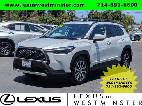 Used 2023 Toyota Corolla Cross XLE w/ Convenience Package AWD/4WD image 1